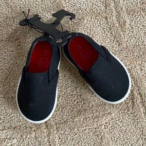 NWT Size 3 shoes Wonder Nation